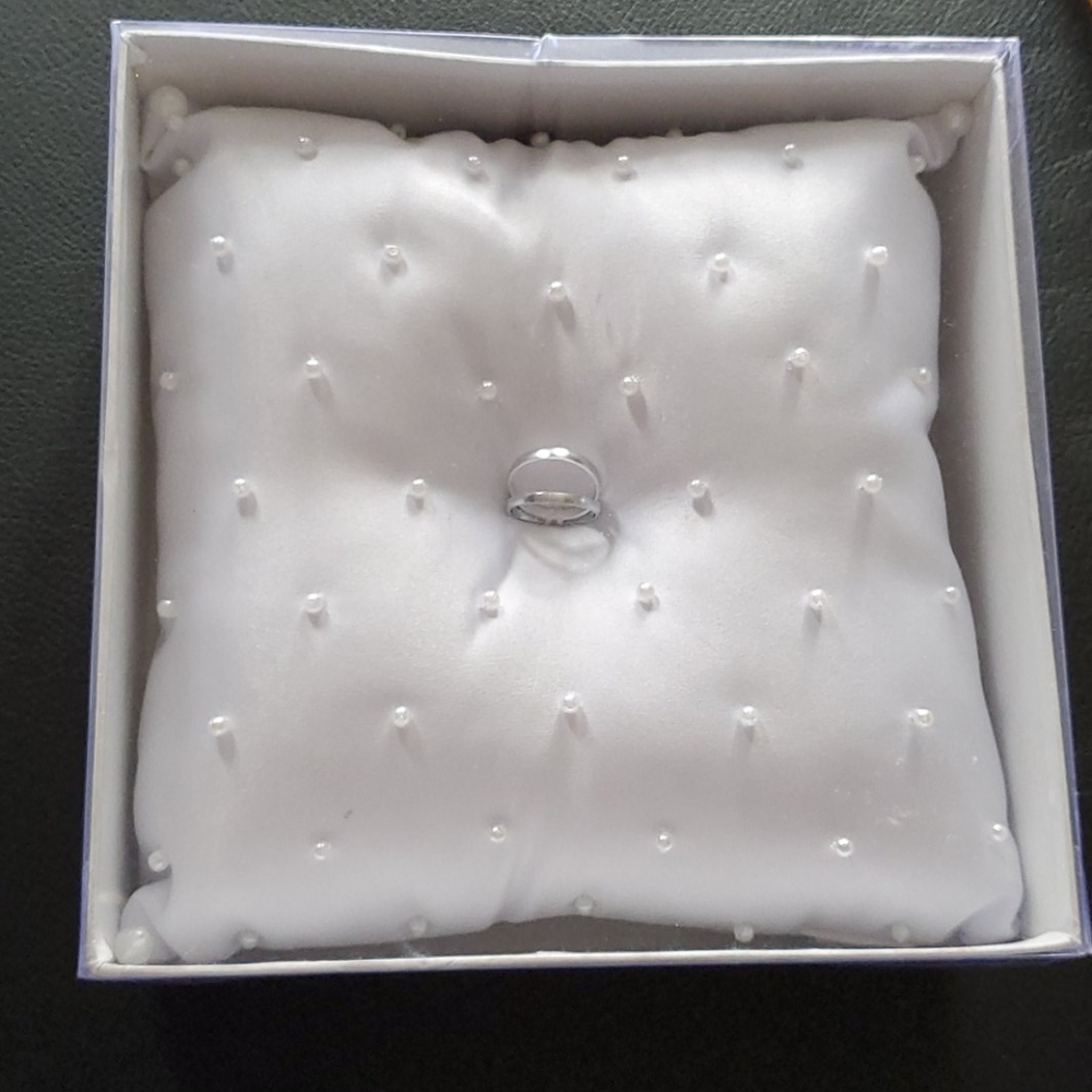 Ring bearer pillow